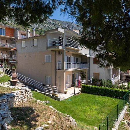 Apartments With A Parking Space Stanici, Omis - 11421 셀리나 외부 사진